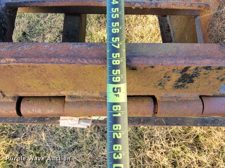 image for item IX9564 1982 Triangle K  equipment trailer