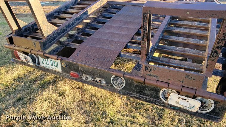 image for item IX9564 1982 Triangle K  equipment trailer