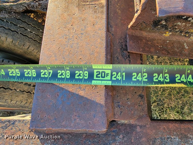 image for item IX9564 1982 Triangle K  equipment trailer