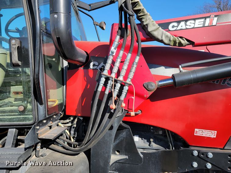 image for item IX9565 2003 Case IH MXM155  tractor