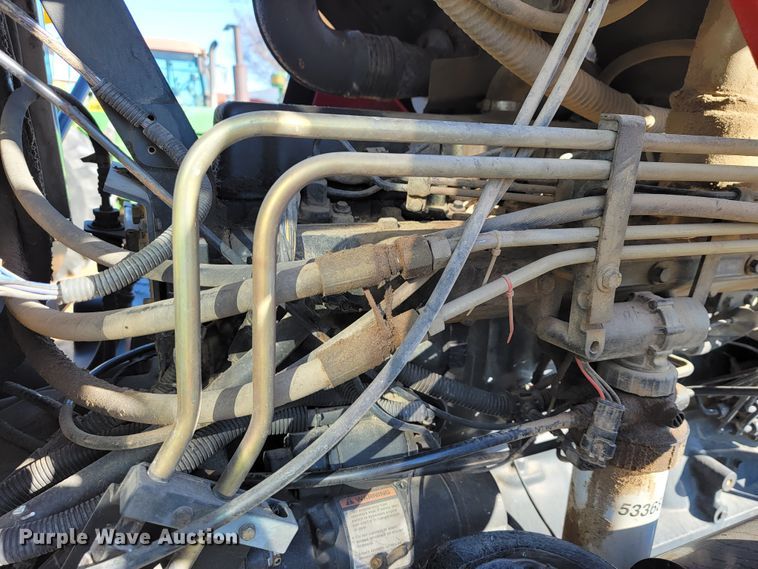 image for item IX9565 2003 Case IH MXM155  tractor