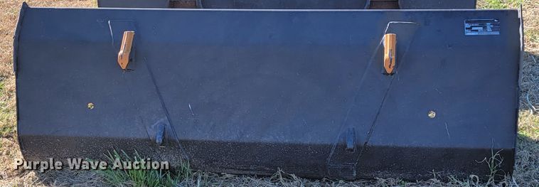 image for item IX9565 2003 Case IH MXM155  tractor