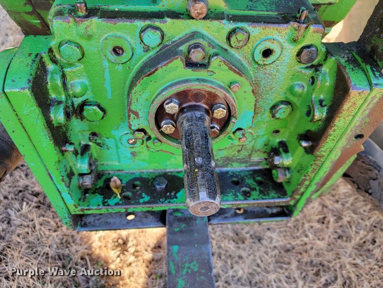 image for item IX9568 John Deere 4010  tractor