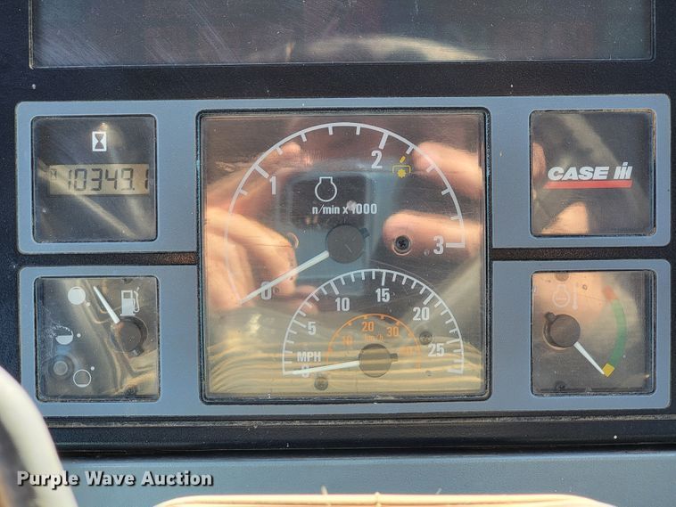 image for item IX9570 1998 Case IH MX120  tractor