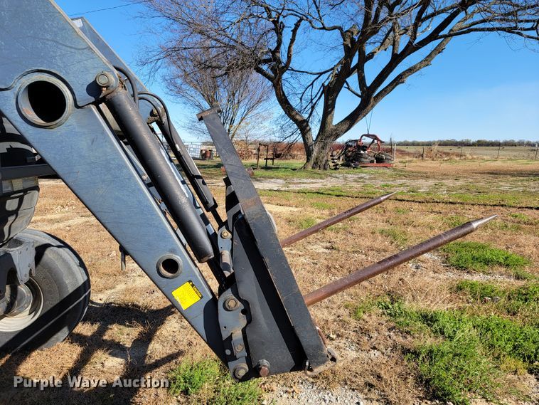 image for item IX9570 1998 Case IH MX120  tractor