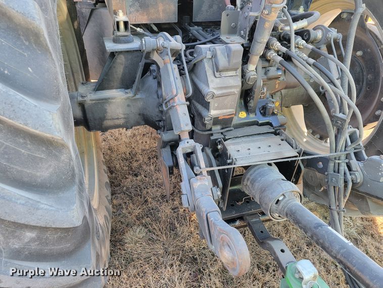 image for item IX9570 1998 Case IH MX120  tractor