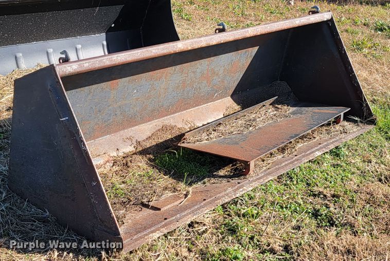 image for item IX9570 1998 Case IH MX120  tractor