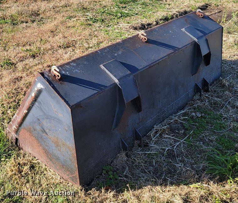 image for item IX9570 1998 Case IH MX120  tractor