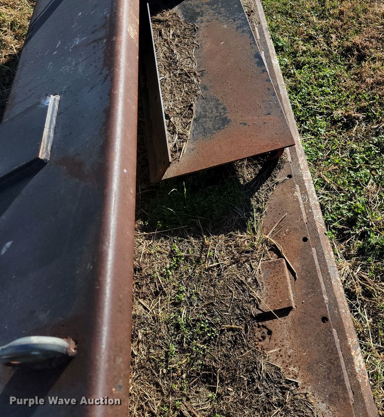 image for item IX9570 1998 Case IH MX120  tractor