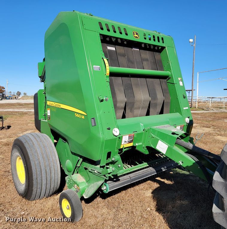 image for item IX9571 2018 John Deere 560M  round baler