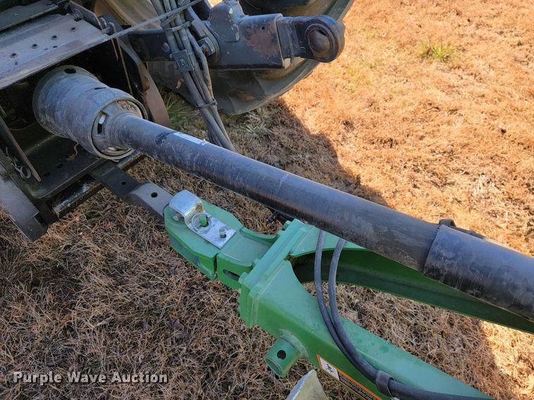 image for item IX9571 2018 John Deere 560M  round baler