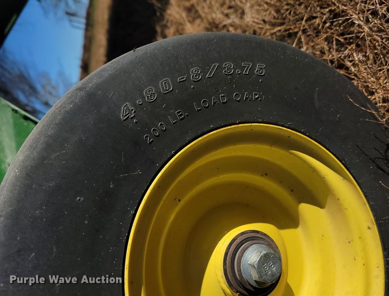 image for item IX9571 2018 John Deere 560M  round baler