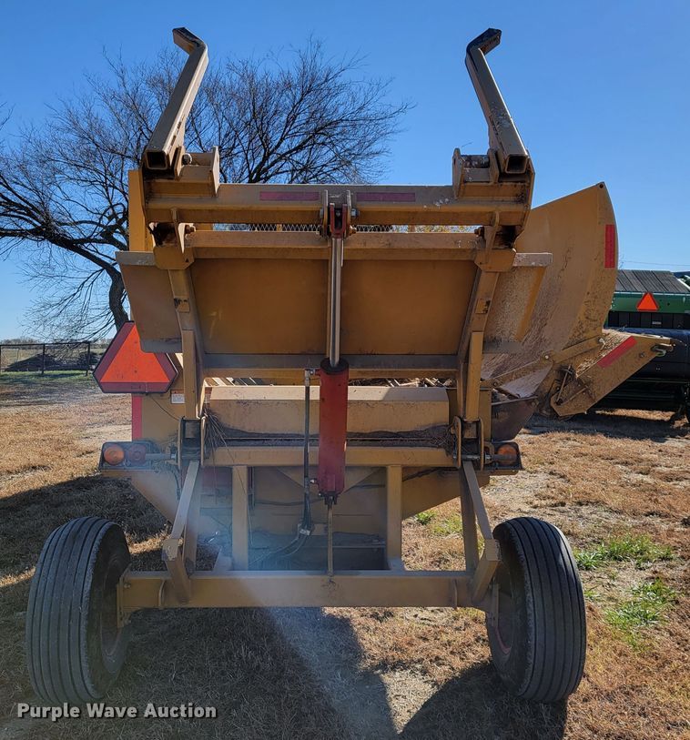 image for item IX9572 Duratech HayBuster 2650  bale processor