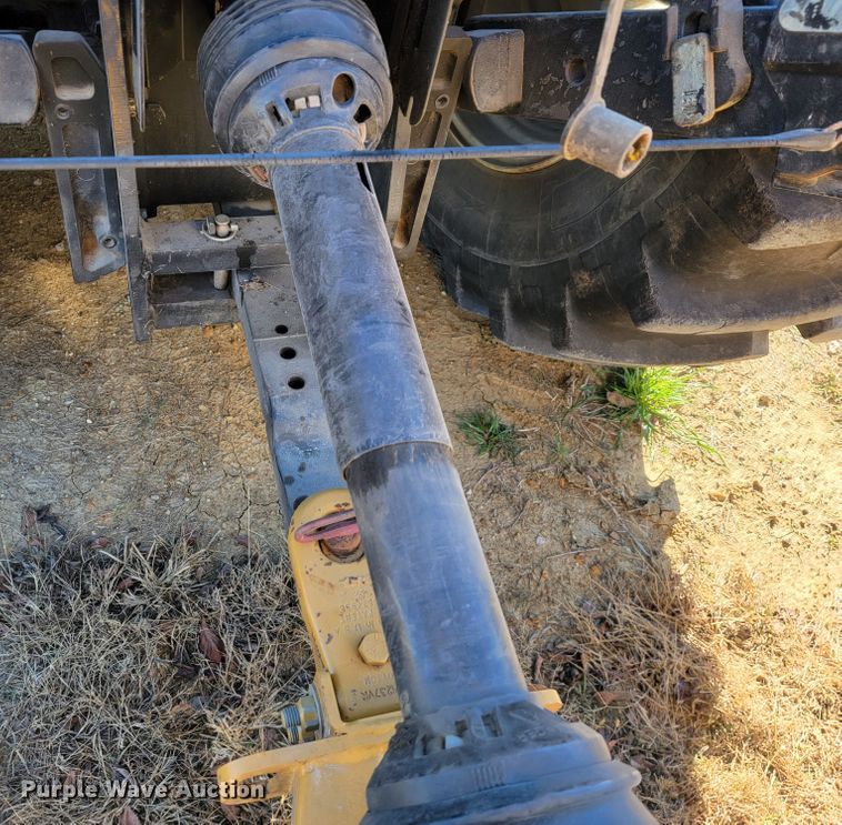 image for item IX9572 Duratech HayBuster 2650  bale processor