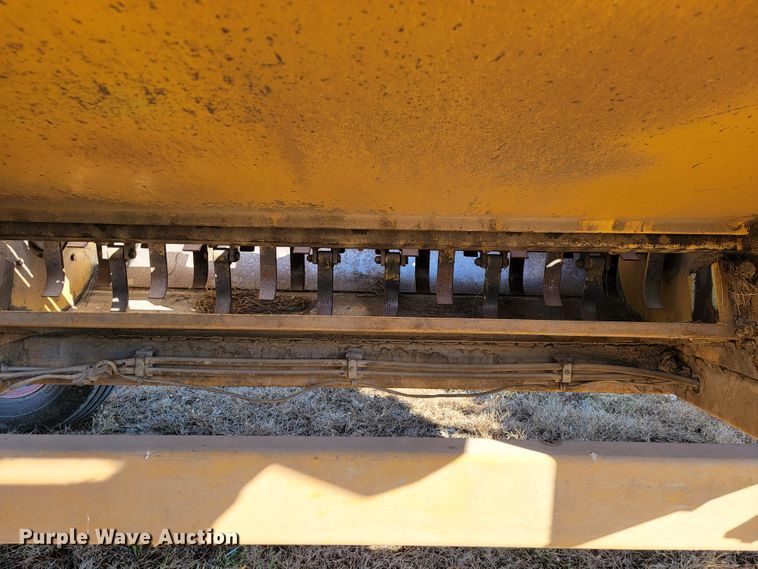 image for item IX9572 Duratech HayBuster 2650  bale processor