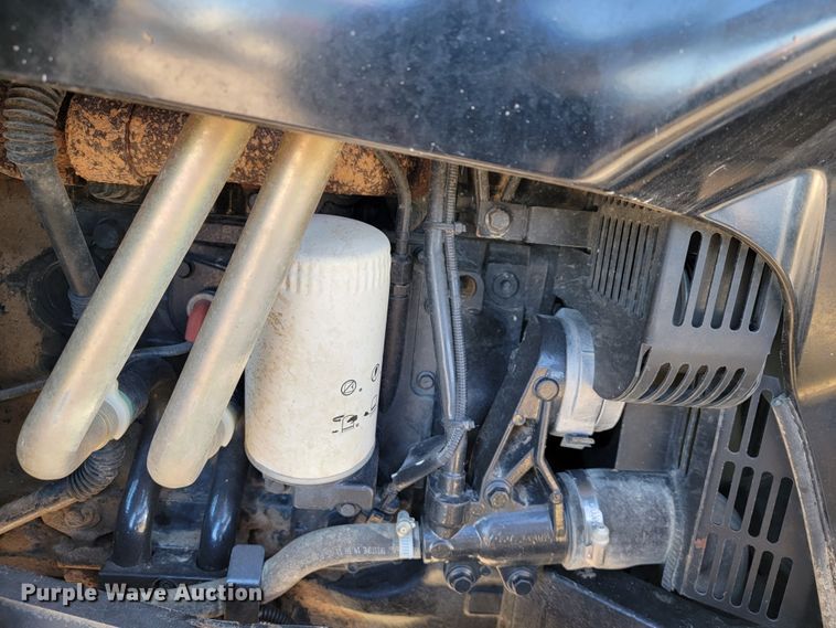 image for item IX9574 2014 New Holland T7.220  MFWD tractor