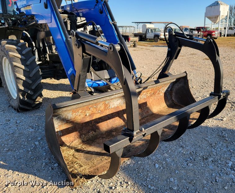 image for item IX9574 2014 New Holland T7.220  MFWD tractor