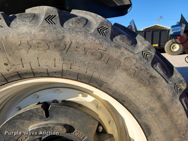 image for item IX9574 2014 New Holland T7.220  MFWD tractor