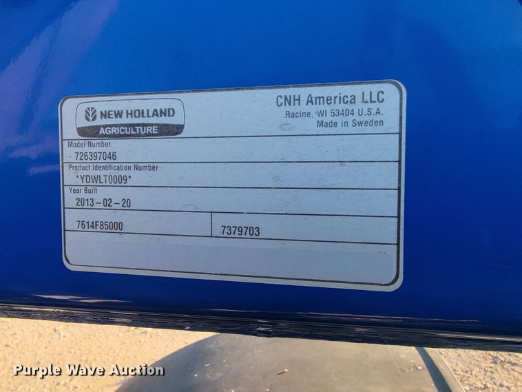 image for item IX9574 2014 New Holland T7.220  MFWD tractor