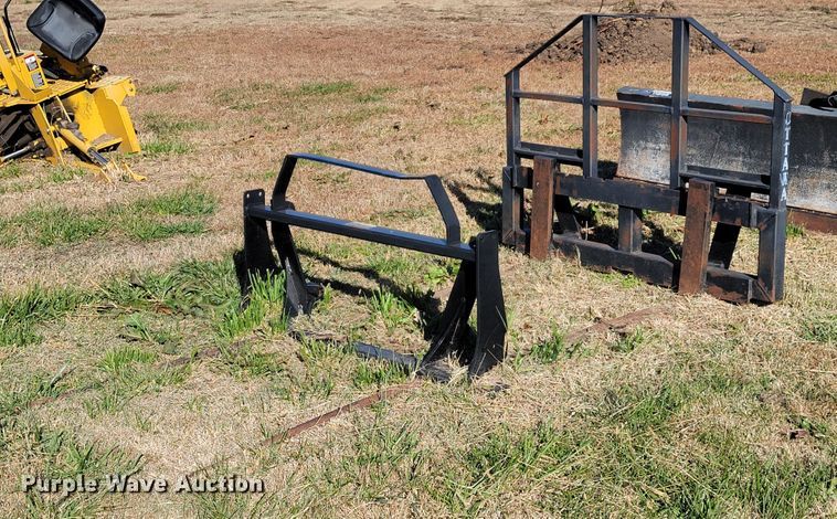 image for item IX9574 2014 New Holland T7.220  MFWD tractor