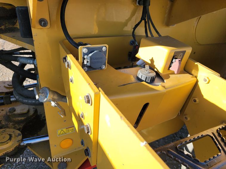 image for item IX9576 2016 Caterpillar 926M  high lift wheel loader