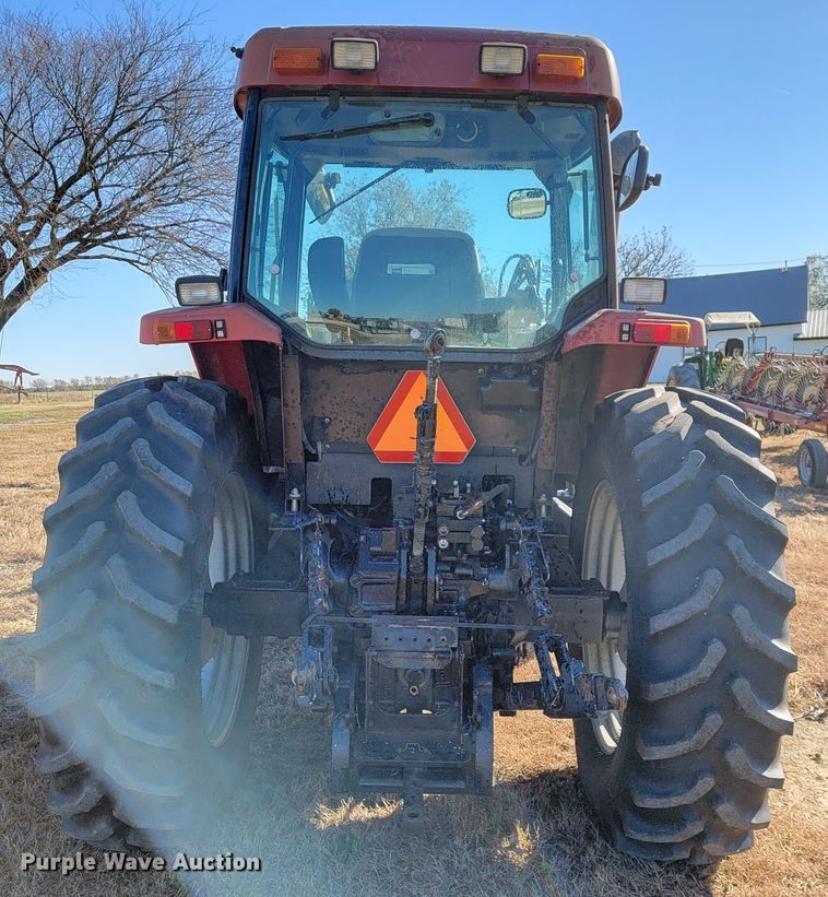 image for item IX9577 2001 Case IH MX110  MFWD tractor