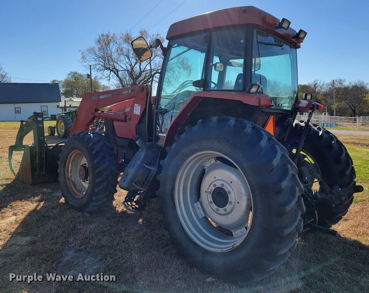 image for item IX9577 2001 Case IH MX110  MFWD tractor