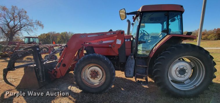 image for item IX9577 2001 Case IH MX110  MFWD tractor
