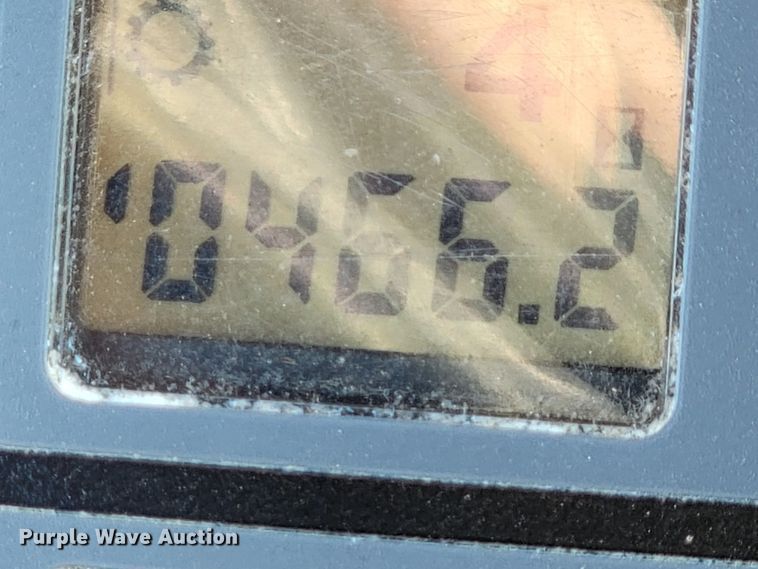 image for item IX9577 2001 Case IH MX110  MFWD tractor