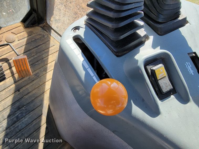 image for item IX9577 2001 Case IH MX110  MFWD tractor