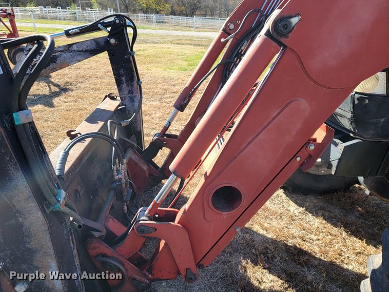 image for item IX9577 2001 Case IH MX110  MFWD tractor