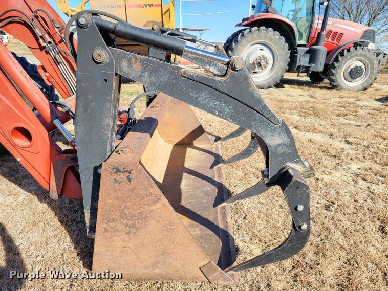 image for item IX9577 2001 Case IH MX110  MFWD tractor