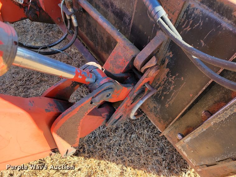 image for item IX9577 2001 Case IH MX110  MFWD tractor