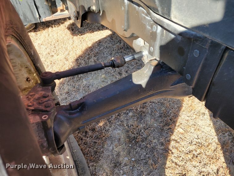 image for item IX9577 2001 Case IH MX110  MFWD tractor