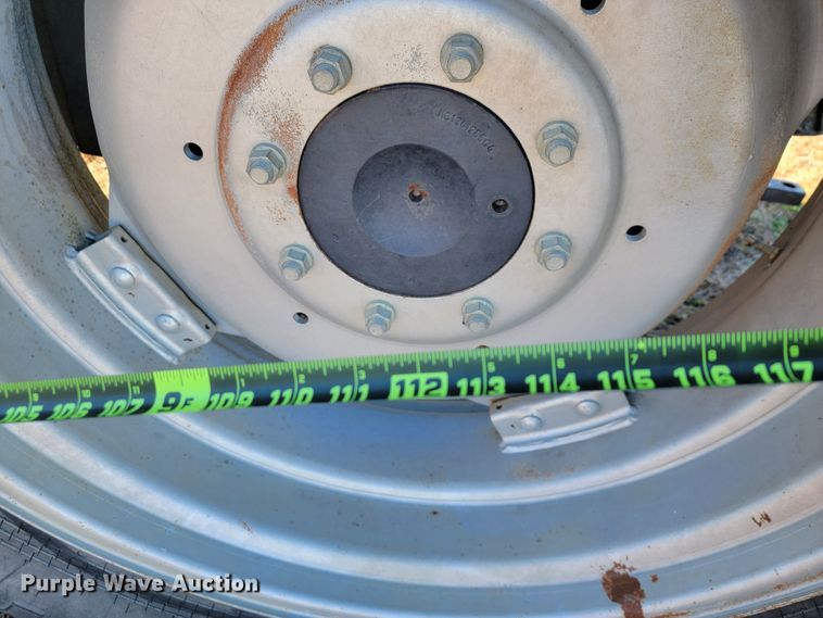 image for item IX9577 2001 Case IH MX110  MFWD tractor