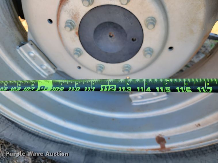 image for item IX9577 2001 Case IH MX110  MFWD tractor