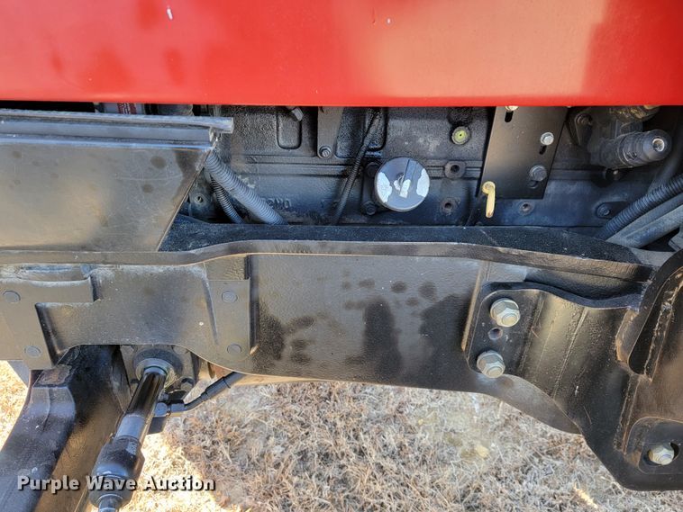 image for item IX9577 2001 Case IH MX110  MFWD tractor