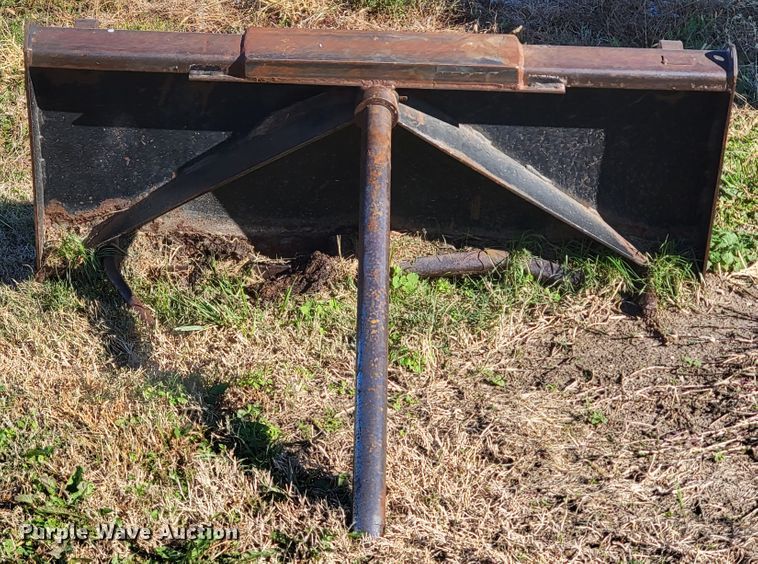 image for item IX9577 2001 Case IH MX110  MFWD tractor