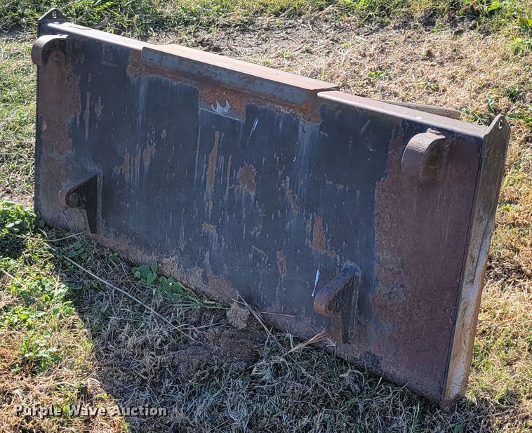 image for item IX9577 2001 Case IH MX110  MFWD tractor