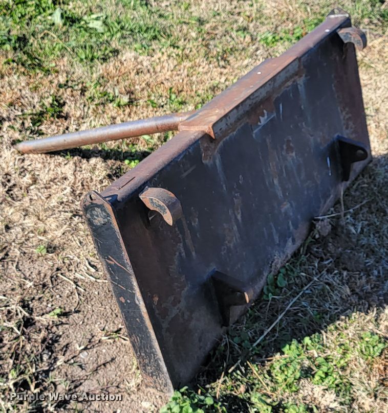 image for item IX9577 2001 Case IH MX110  MFWD tractor