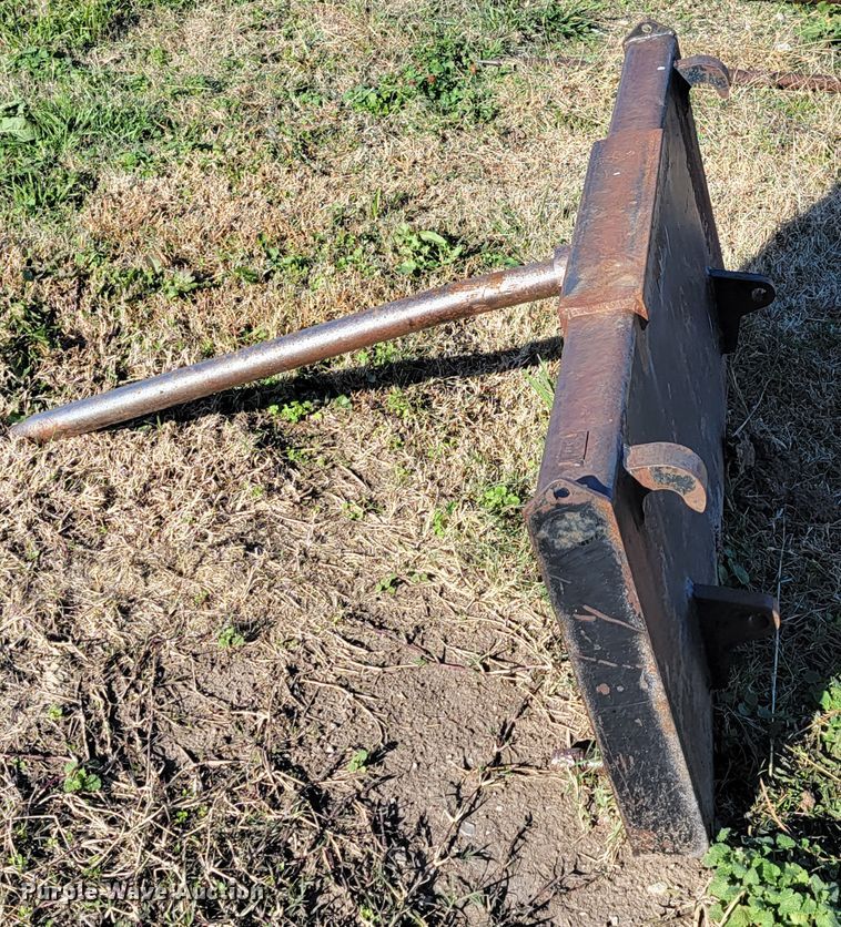 image for item IX9577 2001 Case IH MX110  MFWD tractor