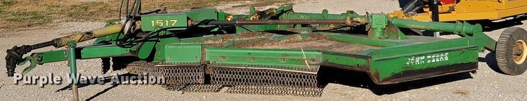 image for item IX9578 John Deere 1517  batwing rotary mower