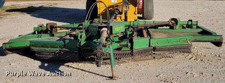 image for item IX9578 John Deere 1517  batwing rotary mower