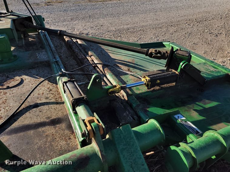 image for item IX9578 John Deere 1517  batwing rotary mower