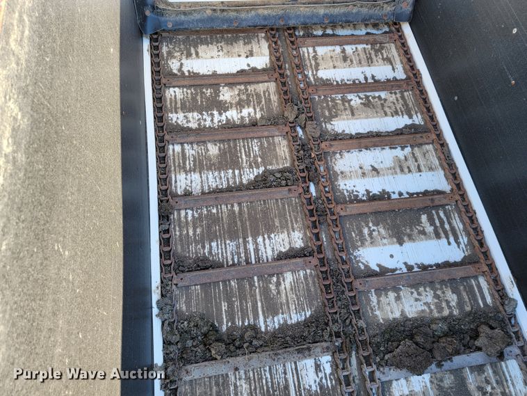 image for item IX9579 Meyers VB560  manure spreader