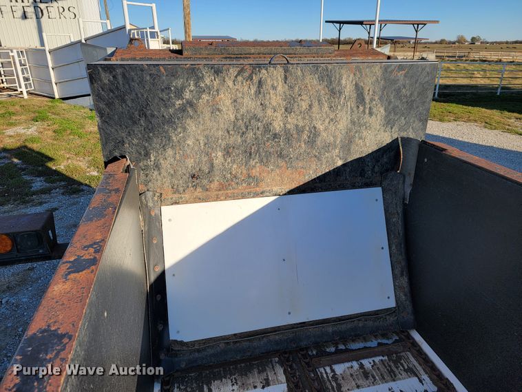 image for item IX9579 Meyers VB560  manure spreader