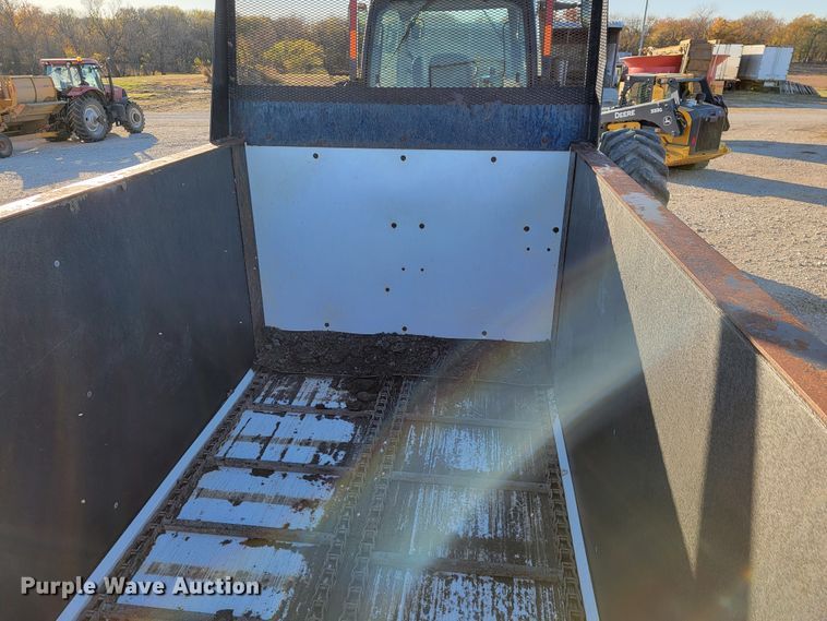 image for item IX9579 Meyers VB560  manure spreader