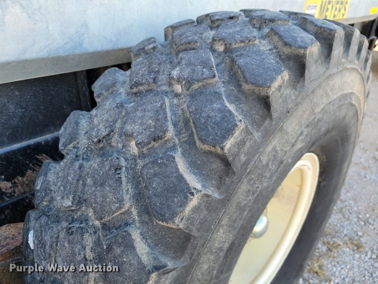 image for item IX9579 Meyers VB560  manure spreader