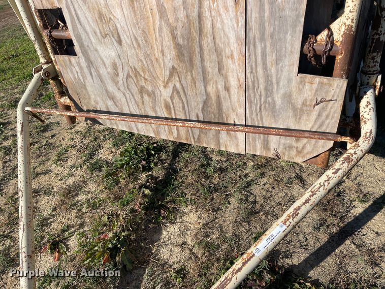 image for item IX9582 Corral