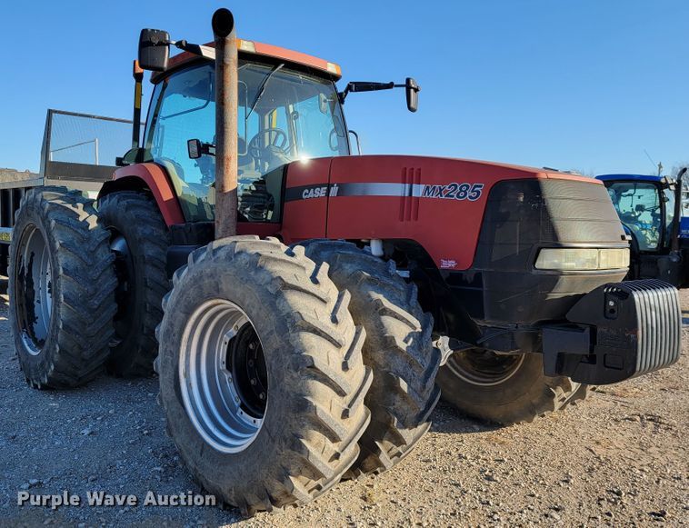 image for item IX9583 2004 Case IH MX285  MFWD tractor